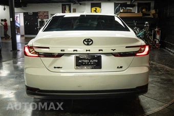 2026 Toyota Camry LE - miniatura 6