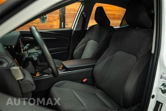 2026 Toyota Camry LE - miniatura 8