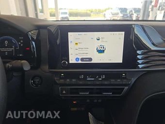 2026 Toyota Camry LE - miniatura 10