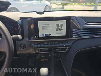 2026 Toyota Camry LE - miniatura 7