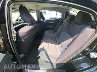 2026 Toyota Camry LE - miniatura 13