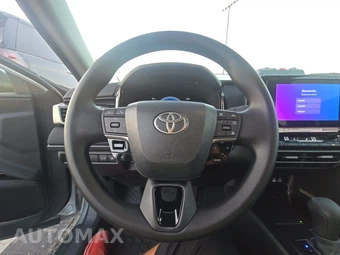 2026 Toyota Camry LE - miniatura 16