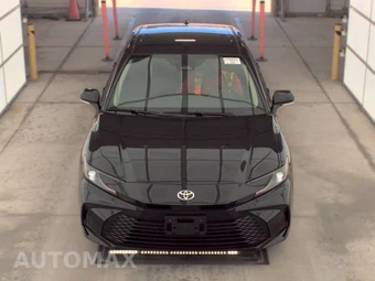 2026 Toyota Camry LE - miniatura 2