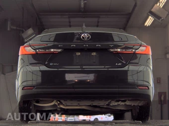 2026 Toyota Camry LE - miniatura 7