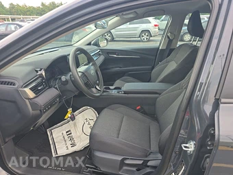 2026 Toyota Camry LE - miniatura 13