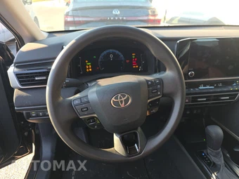 2026 Toyota Camry LE - miniatura 10