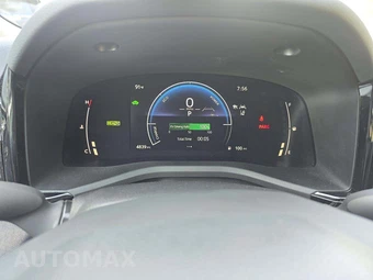 2026 Toyota Camry LE - miniatura 9