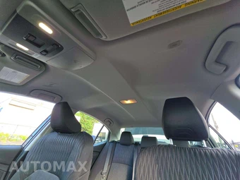 2026 Toyota Camry LE - miniatura 11