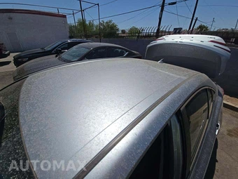 2026 Toyota Camry LE - miniatura 12