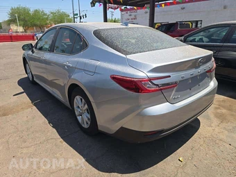 2026 Toyota Camry LE - miniatura 2