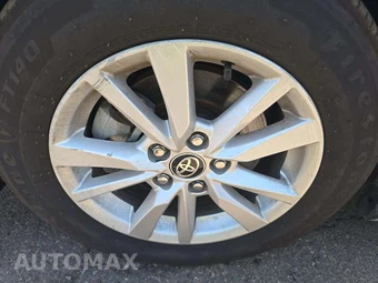 2026 Toyota Camry LE - miniatura 24