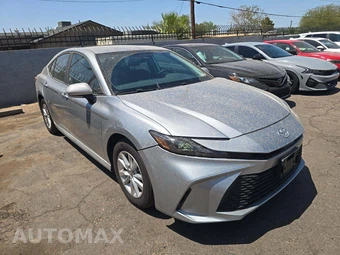 2026 Toyota Camry LE - miniatura 4