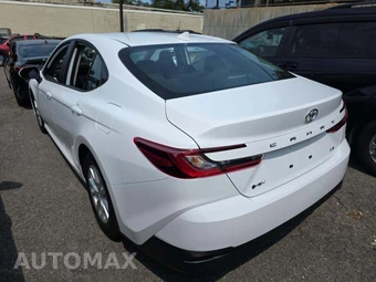 2026 Toyota Camry LE - miniatura 2