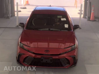 2026 Toyota Camry Nightshade - miniatura 2