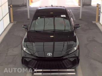 2026 Toyota Camry SE - miniatura 2
