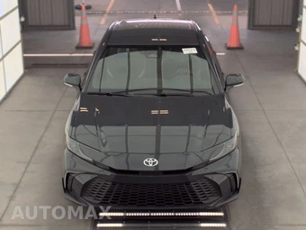 2026 Toyota Camry SE - miniatura 2