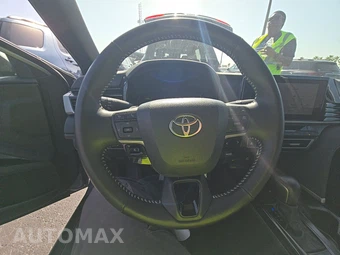 2026 Toyota Camry SE - miniatura 16