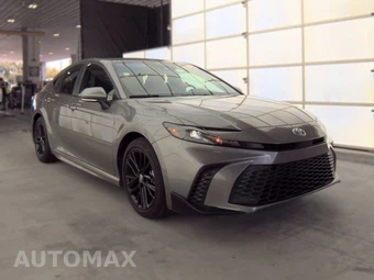 2026 Toyota Camry SE - miniatura 4