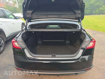 2026 Toyota Camry SE - miniatura 14