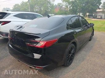 2026 Toyota Camry SE - miniatura 3