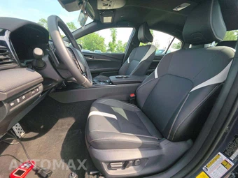 2026 Toyota Camry SE - miniatura 6