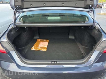 2026 Toyota Camry SE - miniatura 14