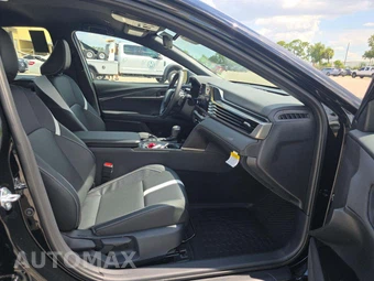 2026 Toyota Camry SE - miniatura 15