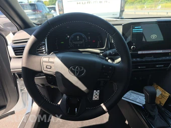 2026 Toyota Camry SE - miniatura 16