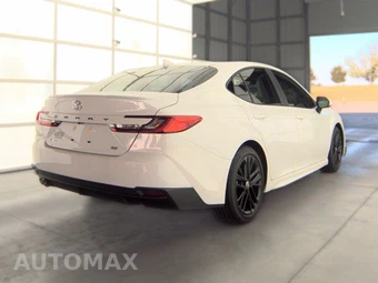 2026 Toyota Camry SE - miniatura 5