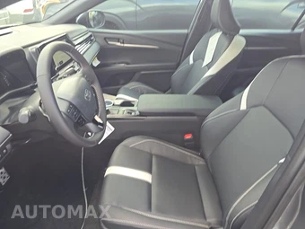 2026 Toyota Camry SE - miniatura 13