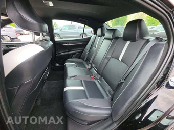 2026 Toyota Camry SE - miniatura 13