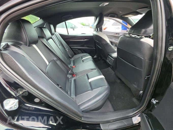 2026 Toyota Camry SE - miniatura 16