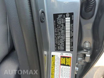 2026 Toyota Camry SE - miniatura 15