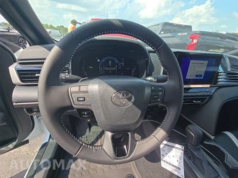 2026 Toyota Camry SE - miniatura 16