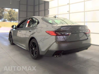2026 Toyota Camry SE - miniatura 8