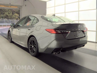 2026 Toyota Camry SE - miniatura 6
