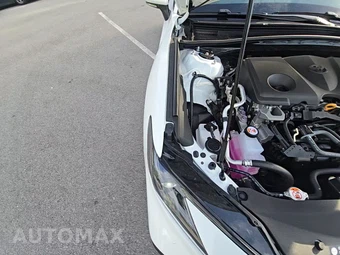 2026 Toyota Camry SE - miniatura 19