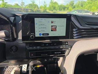2026 Toyota Camry SE - miniatura 7
