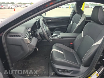 2026 Toyota Camry SE - miniatura 13