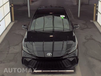 2026 Toyota Camry SE - miniatura 2