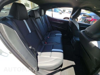 2026 Toyota Camry SE - miniatura 16