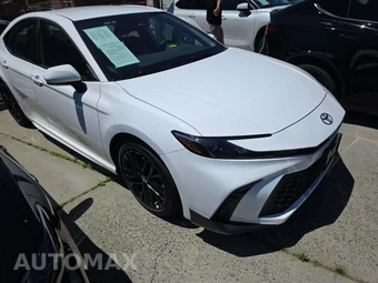 2026 Toyota Camry SE - miniatura 4