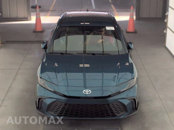 2026 Toyota Camry SE - miniatura 2