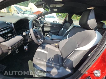 2026 Toyota Camry SE - miniatura 7