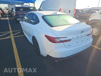 2026 Toyota Camry SE - miniatura 6