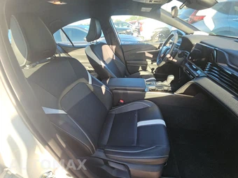 2026 Toyota Camry SE - miniatura 8