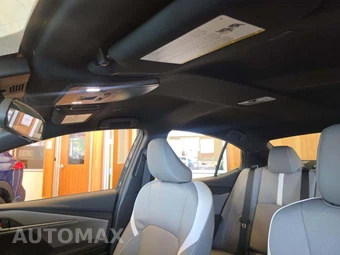2026 Toyota Camry SE - miniatura 11