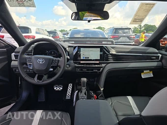 2026 Toyota Camry SE - miniatura 17