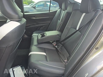 2026 Toyota Camry SE - miniatura 19