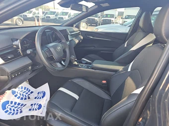 2026 Toyota Camry SE - miniatura 13